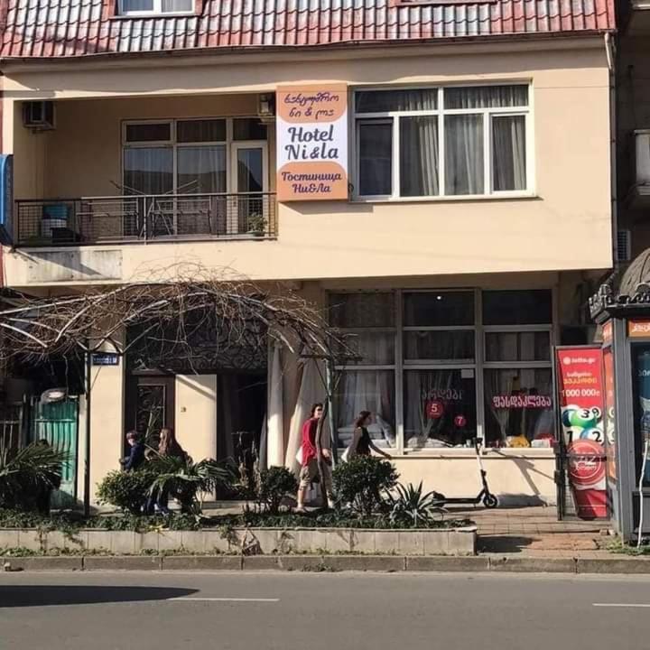 гостиница Revazi Батуми Экстерьер фото